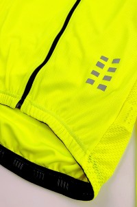 Manufacture Long Sleeve Stretch Breathable Fluorescent Yellow Cycling Shirt Design Moisture Wicking Reflective Design Hem Non-Slip Cycling Shirt Supplier SKCSCP022 side view